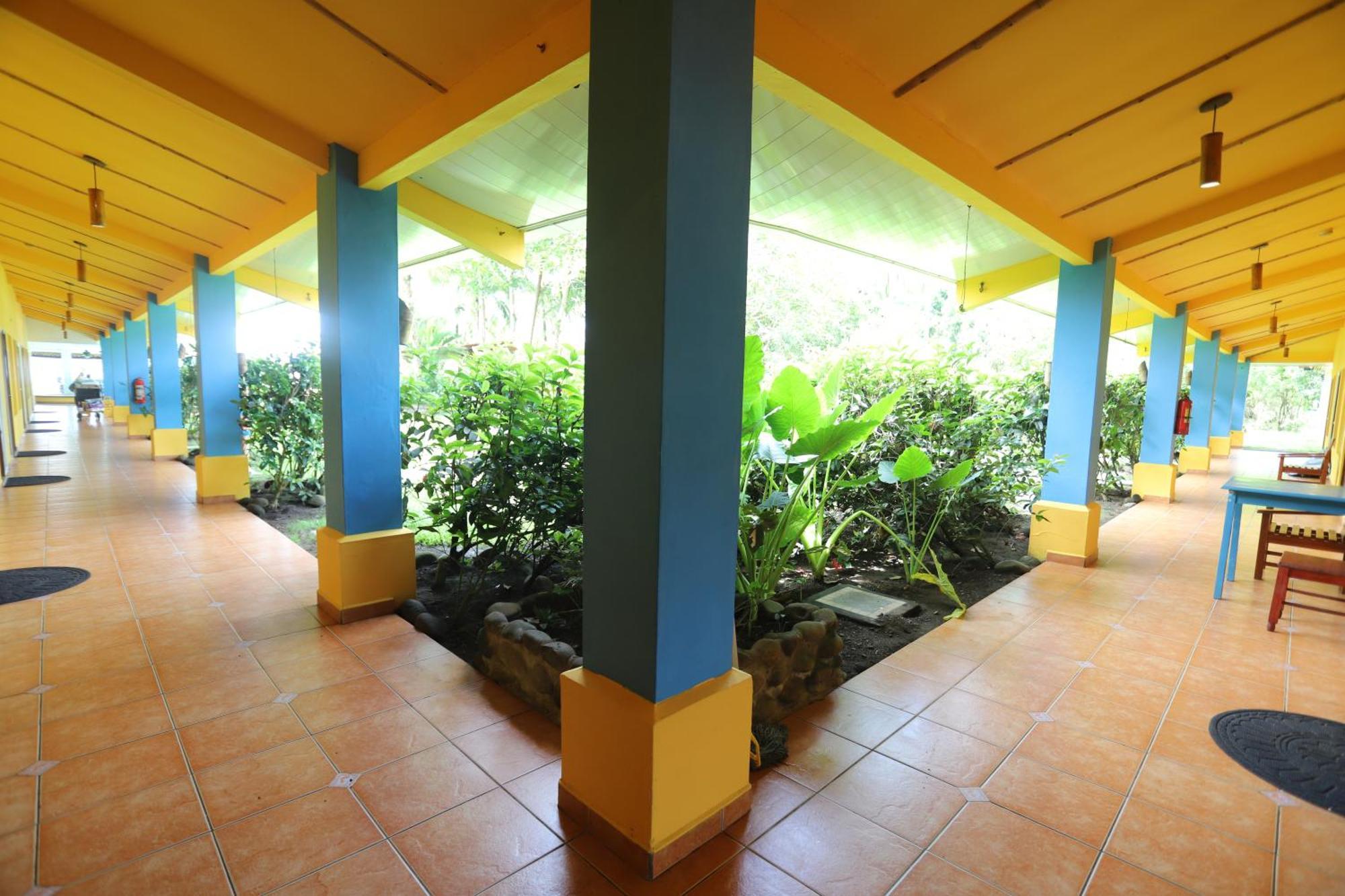 Las Lajas Beach Resort Exterior foto